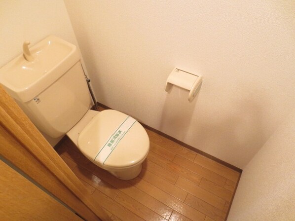 クレール本町の物件内観写真